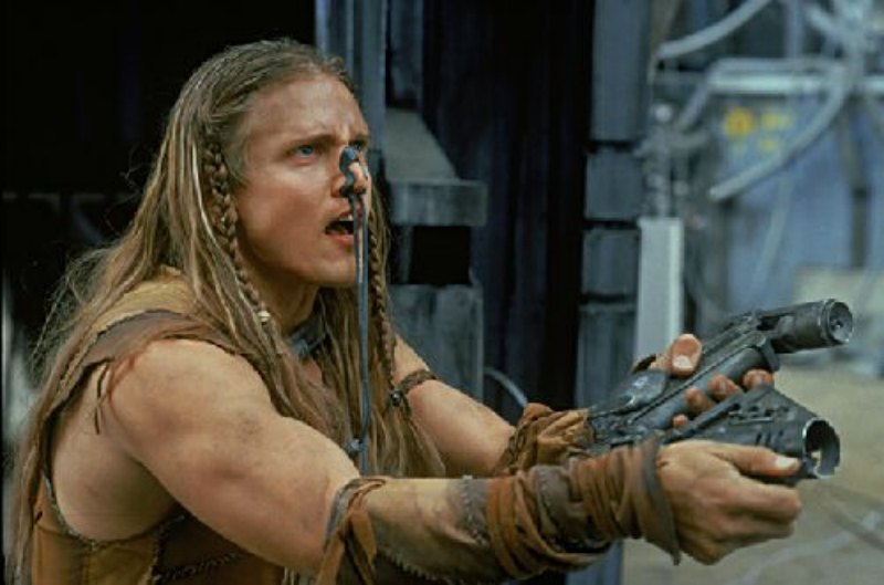 Battlefield Earth (2000) Film Terburuk yang Diakui Razzie Award