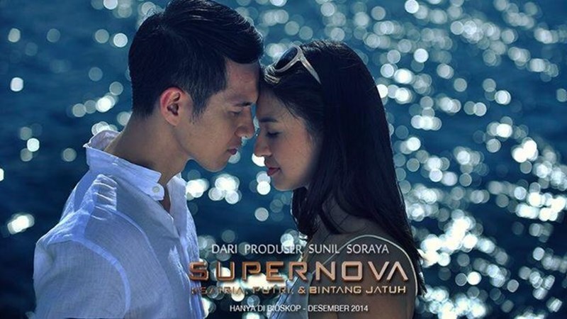 Supernova: Ksatria, Putri, dan Bintang Jatuh (2014) Film Rizal Mantovani